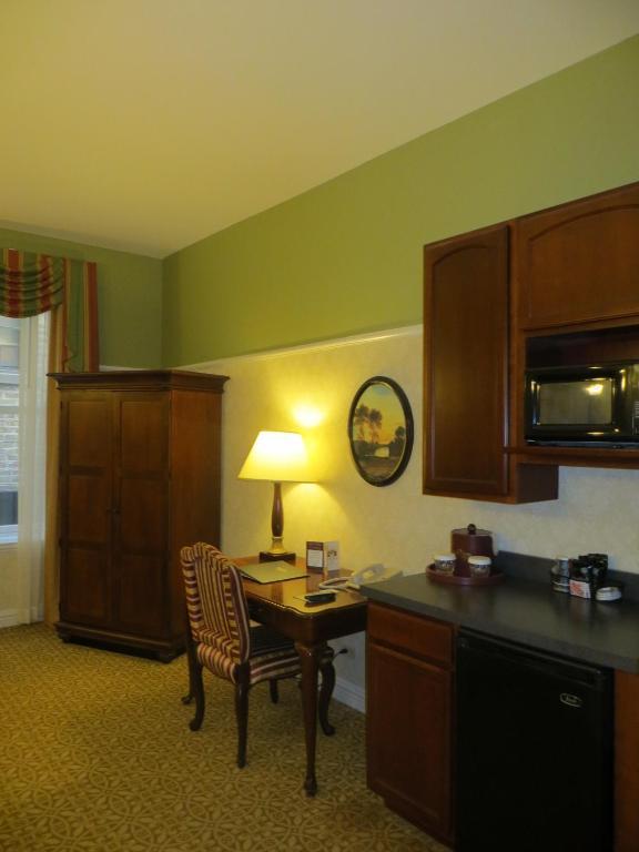 Hotel Carleton Of Oak Park Zewnętrze zdjęcie