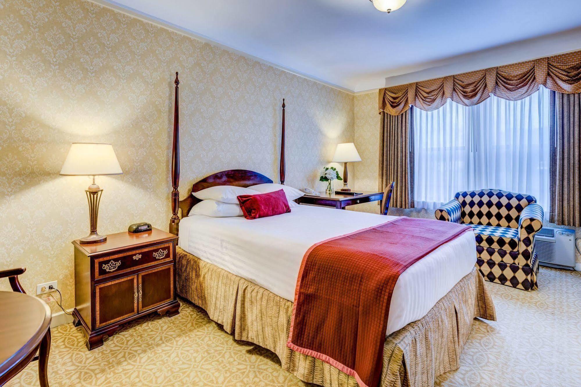 Hotel Carleton Of Oak Park Zewnętrze zdjęcie