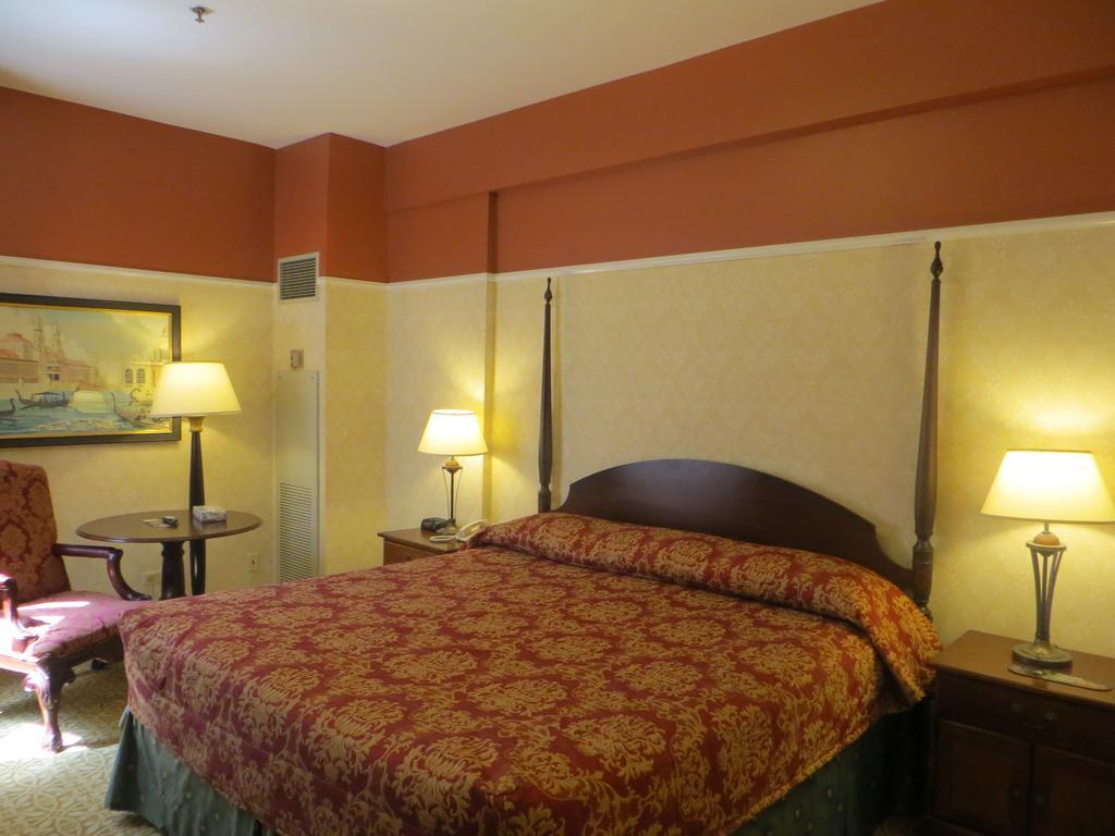 Hotel Carleton Of Oak Park Zewnętrze zdjęcie